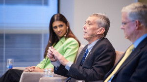 Richard Greene (Center). Photo by: IFPRI / CC BY-NC-ND